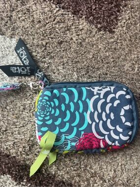 Iota Chic Blue Multicolor Floral Wristlet